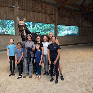 Das erste Mal Auswärts fürs Ailinger-Voltiteam